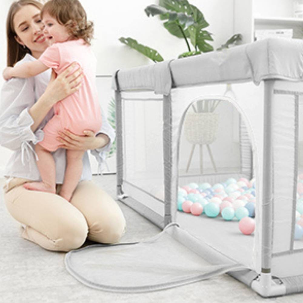 Infant Play Yard: image 12