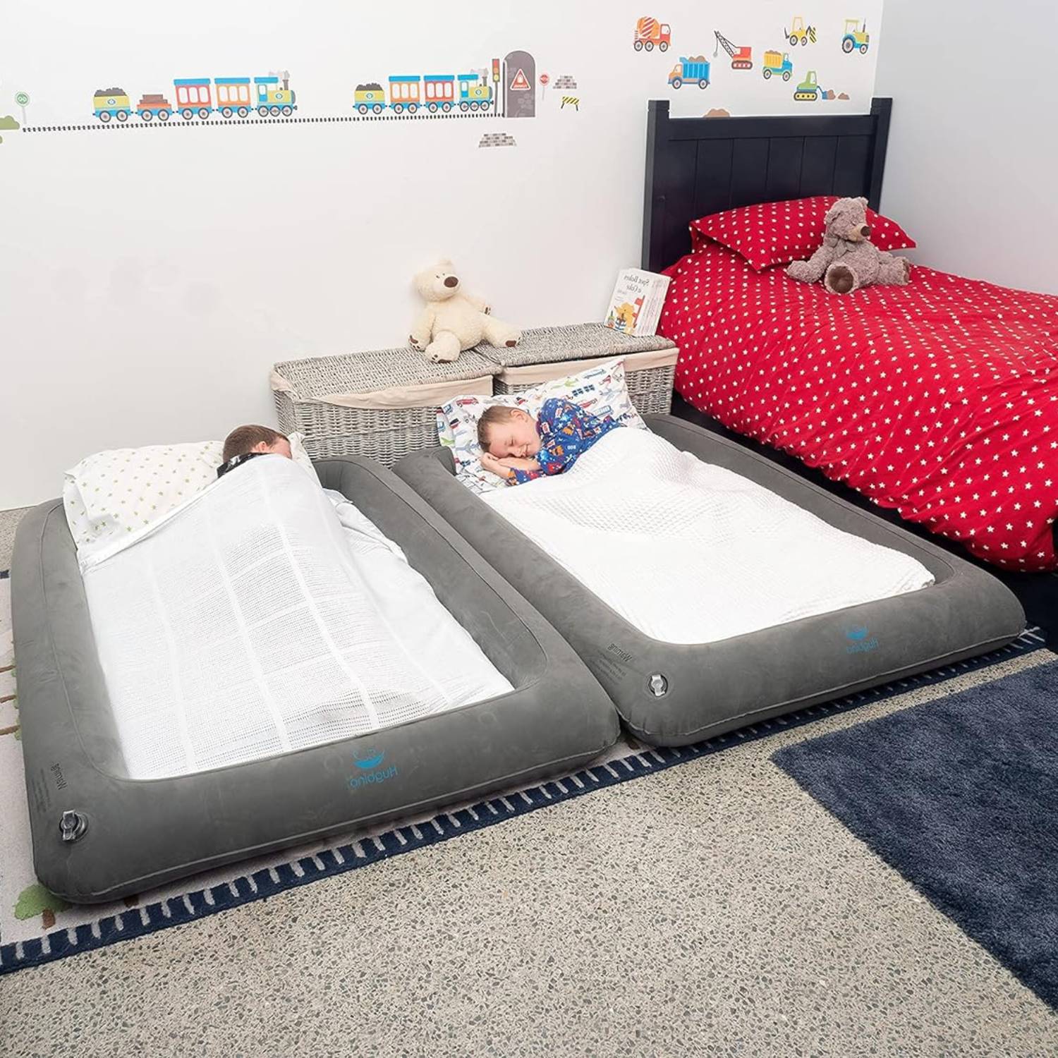 Inflatable Toddler Travel Bed: image 7